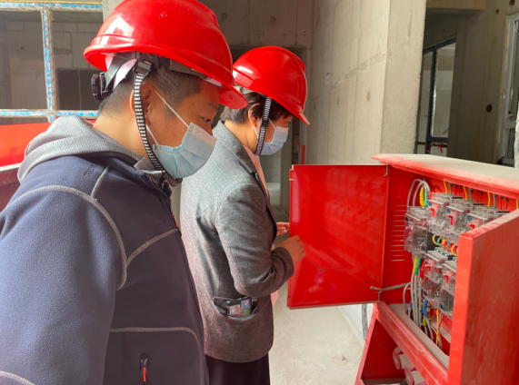 筑牢安全防线  护航平安“国庆”