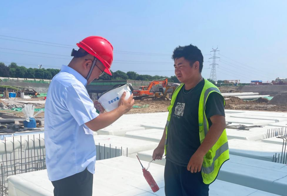 强化监管，狠抓落实