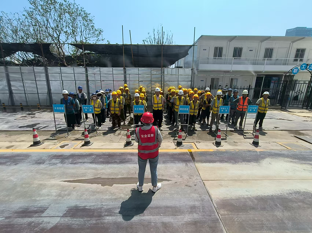 无惧“烤”验，经发置业建设有“凉策”！